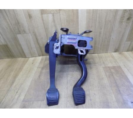 Блок педалей тормоза и сцепления, Ford Fiesta 4, XS617520BB, 96FB2455DB