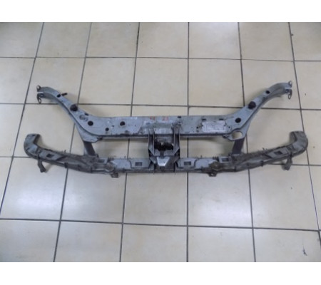 Передняя панель с замком капота, Ford Focus 1