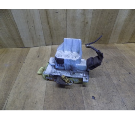 Замок задний правый, Ford Mondeo 2, 96BGF26412BP