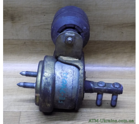 Подушка двигателя Ford Escort 1.8 TD 95AB6038CA Подушка двигателя Ford Escort 1.8 TD 95AB6038CA