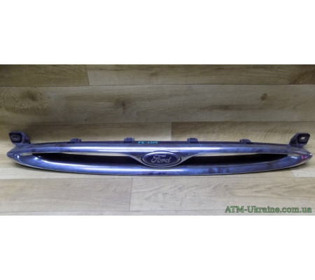 Решётка радиаторная Ford Escort 96-2000 г 95AB8200CB