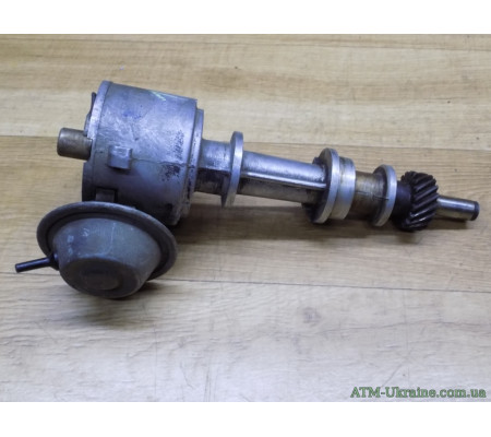 Трамблер FORD TAUNUS, 1.5л, (1965-1972г.), Bosch 0231146106, Ford 72TF12100YA