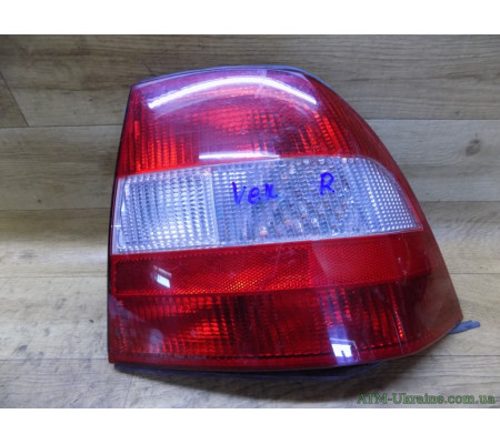 Фонарь задний правый Opel Vectra B, GM 90 568 049 , 37360748
