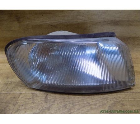 Указатель поворота правый Opel Vectra B, GM 90464 684