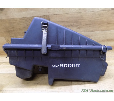 Корпус воздушного фильтра, Ford Mondeo-2, Mk-2, универсал, 97BB9600AD