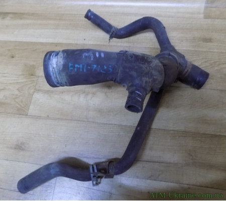 Патрубок радиатор тройник Ford Mondeo 2 MK2 97BB-8286-DC