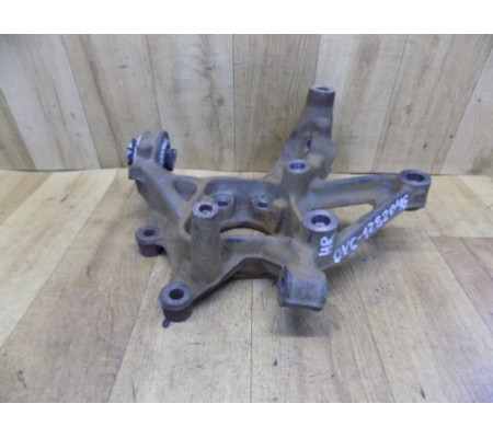 Поворотный кулак задний правый, Opel Vectra C, 13175129