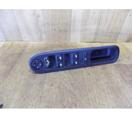 Кнопка стеклоподъемника передняя левая, Peugeot 307, 96351624XT