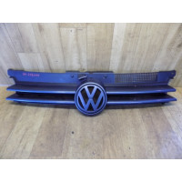 Решетка радиатора, Volkswagen Golf 4, 1J0853653A