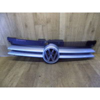 Решетка радиатора, Volkswagen Golf 4, 1J0853651H
